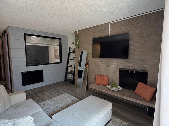 2nd image of 4110 Hale Parkway #2C