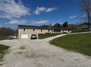 7384 E New Philadelphia Rd, Salem, IN 47167