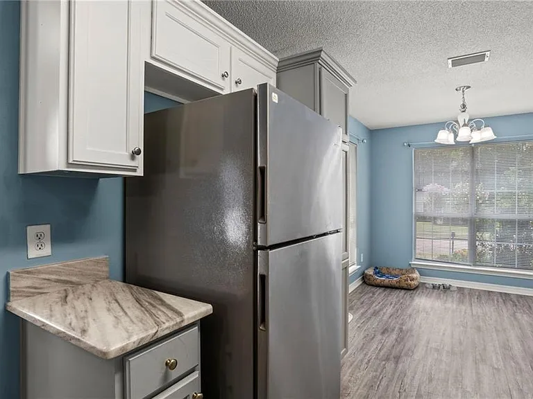 8650 Hamilton Bridges Dr S — Photo 13
