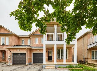 118 Timberwolf Cres, Vaughan, ON L4H 2W1