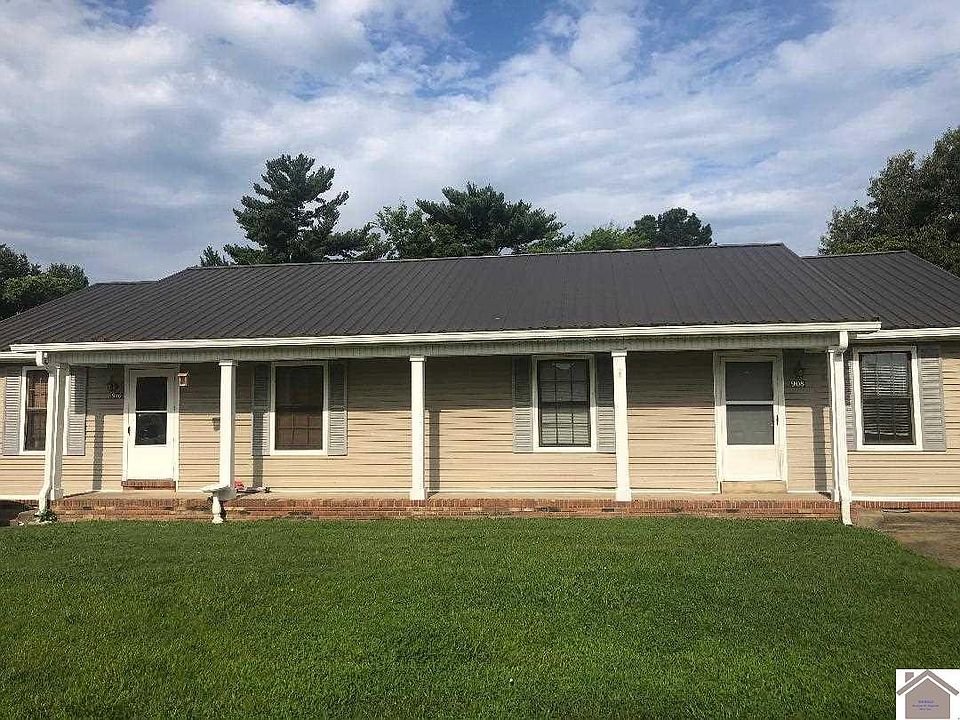 1st image of 904-908 910 Bagwell Dr