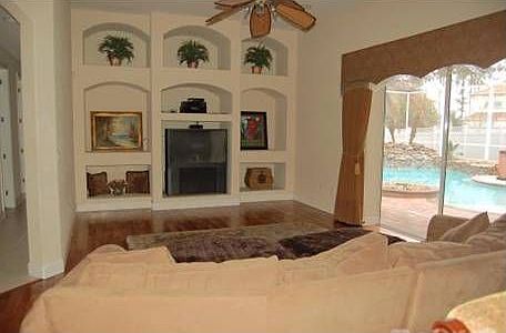 5th image of 27533 Pine Point Dr