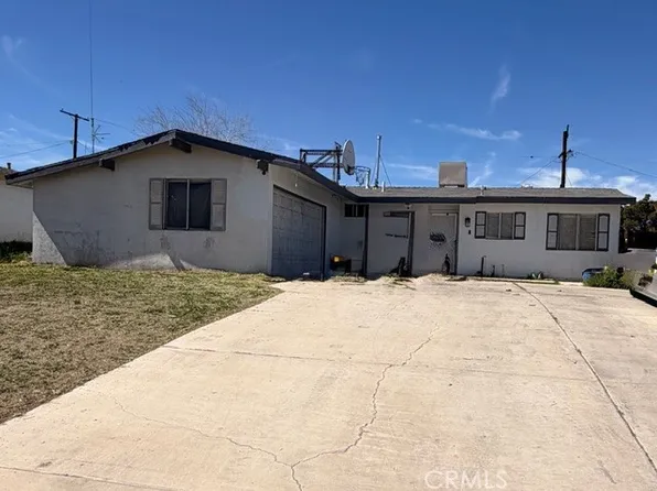 14378 Mojave Ln, Victorville, CA 92395