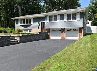 614 Mountain Ave, Township Of Washington, NJ 07676