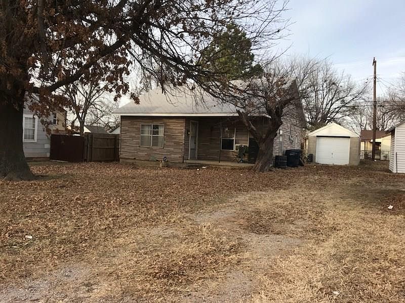 2nd image of 3721 W Liberty