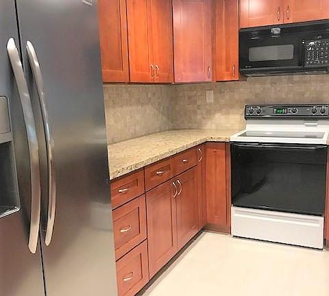 4th image of 1340 De Loach Ct