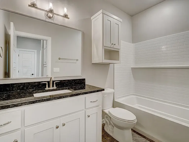 1138 N Blackwelder Ave #1 — Photo 14