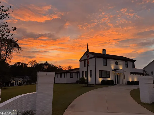 110 Shadburn Ferry Rd, Buford, GA 30518