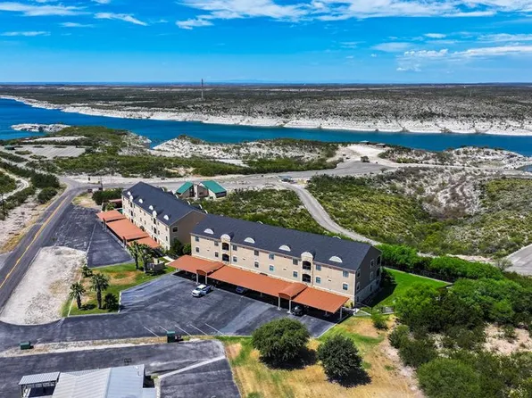 7164 Texas Dr, Del Rio, TX 78840