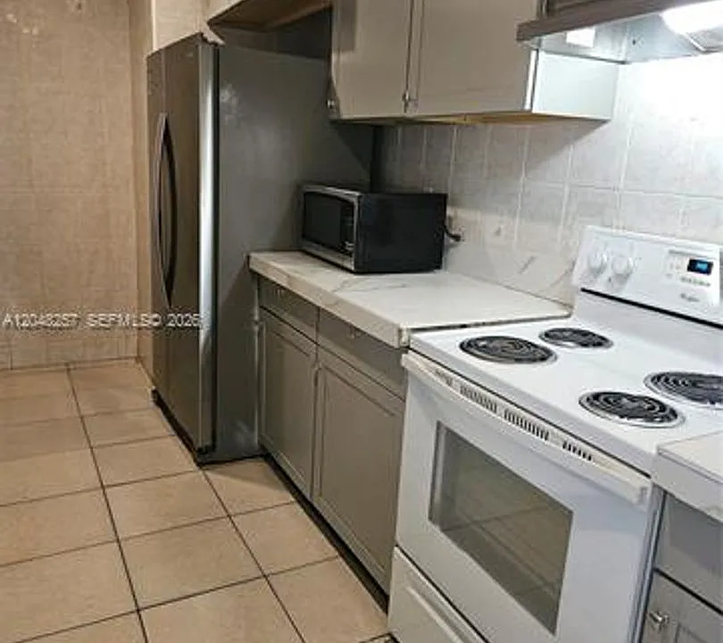 3908 NW 213th St #Townhouse 3908