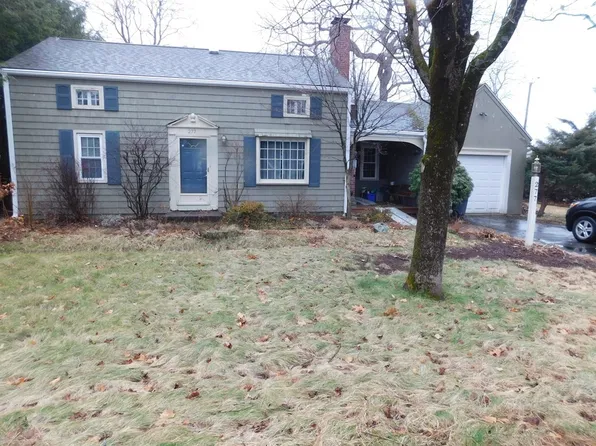 277 South St, Northborough, MA 01532