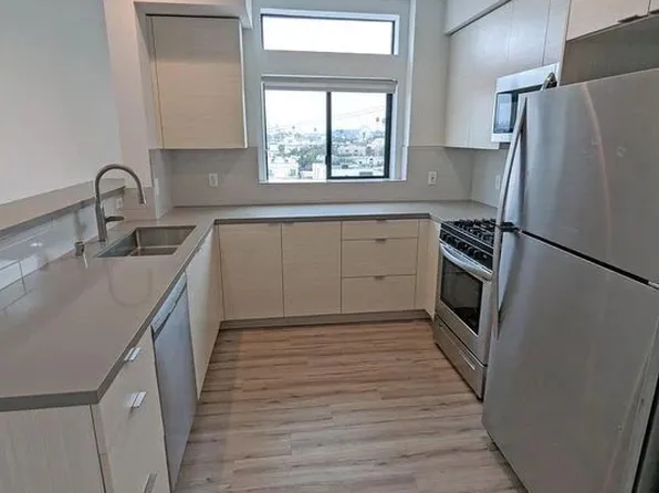 338 N Mariposa Ave, 338 N Mariposa Ave #301, Los Angeles, CA 90004