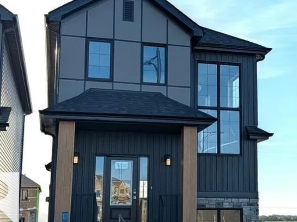 1 Clichy Close, Saint Albert, AB T8T 2E3