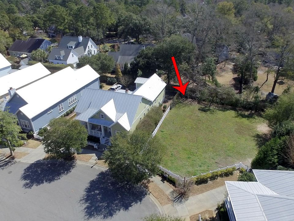 1st image of 717 Woodland Forest Ct