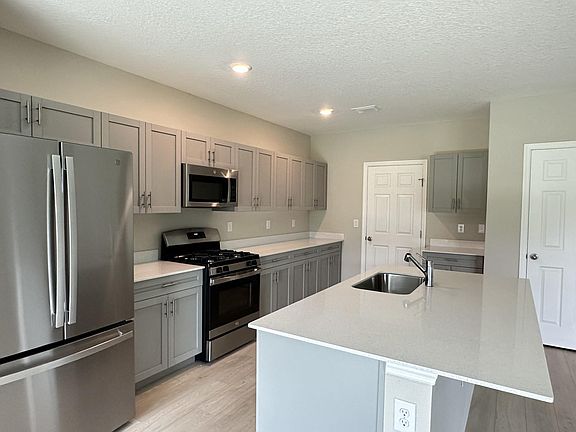 2nd image of 11377 Brook Edge Ave