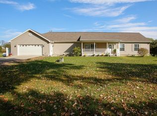 19827 G Dr N, Marshall, MI