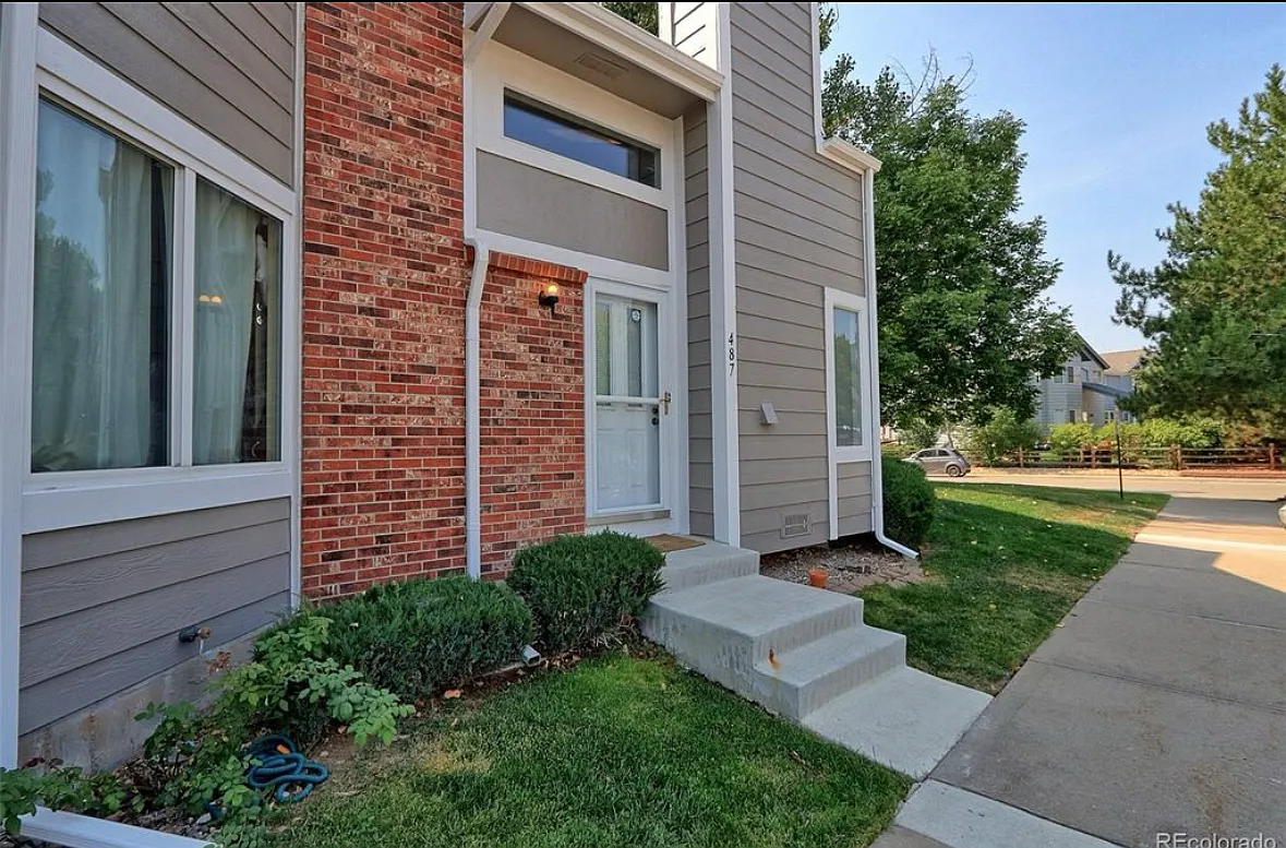 8116 Gray Ct — Photo 1