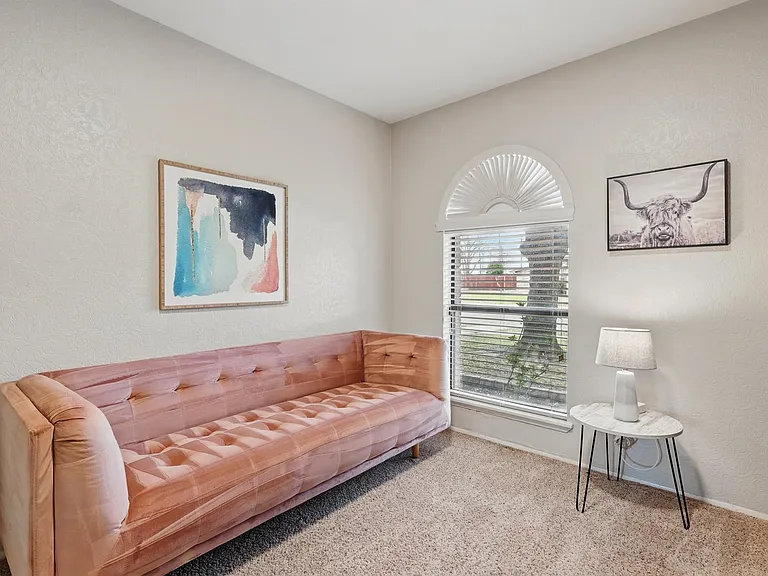 3454 Livingston Ln — Photo 33