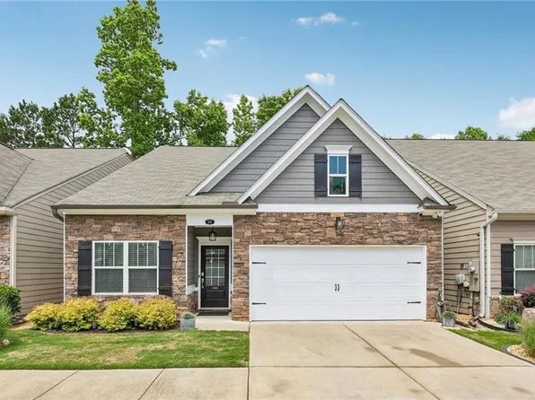 111 Hickory Village Cir, Canton, GA 30115
