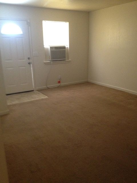 1st image of 839 Iowa Ave APT 2
