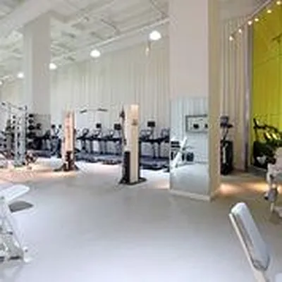 Rented by Compass | media 28