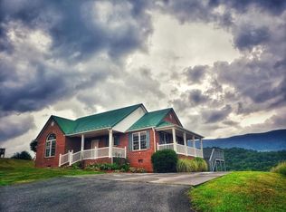 598 Evas Walk, Pounding Mill, VA 24637