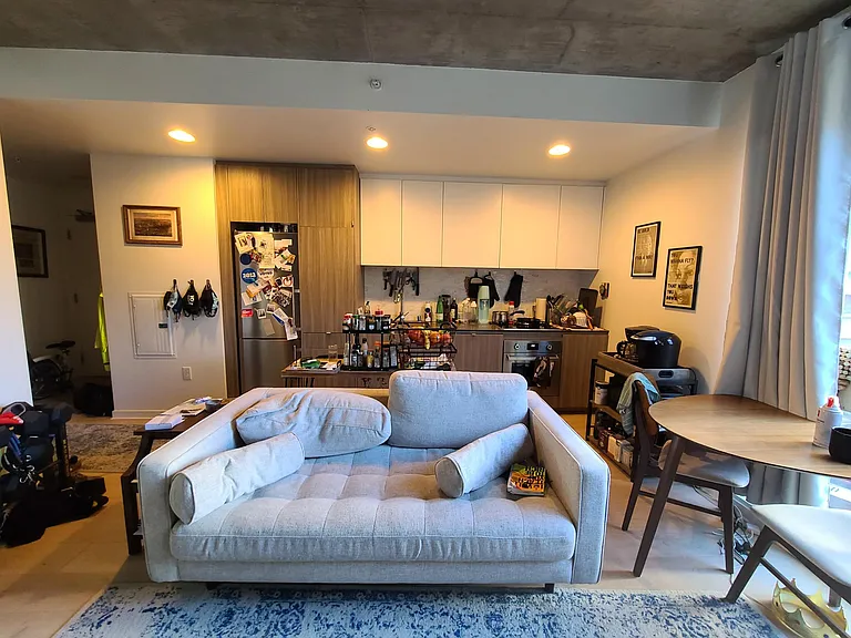 45 Bartlett St #216 — Photo 2
