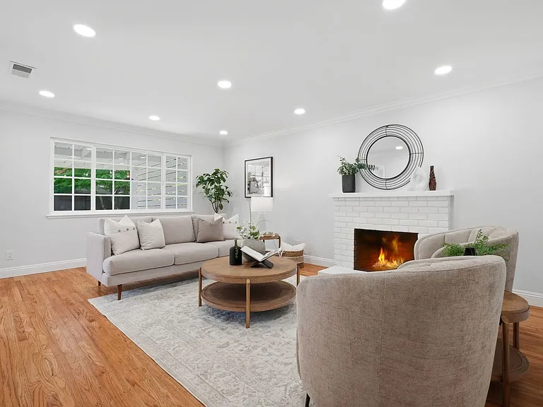 3802 W Rincon Ave — Photo 11