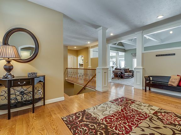 4th image of 13988 Hearthside Dr