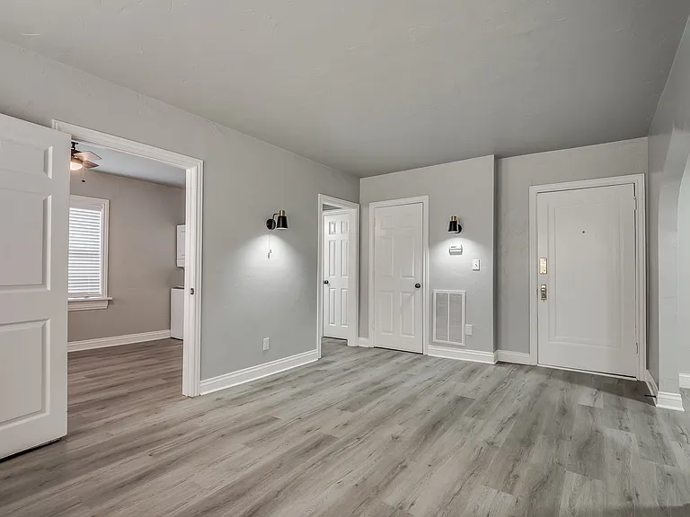2801 N Walker Ave #5A — Photo 10