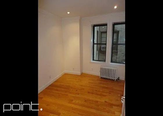 Rented by Point NYC | media 7