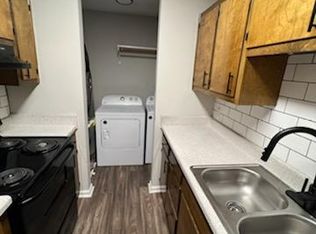 125 Meister Rd #J8, Baldwin, GA 30511