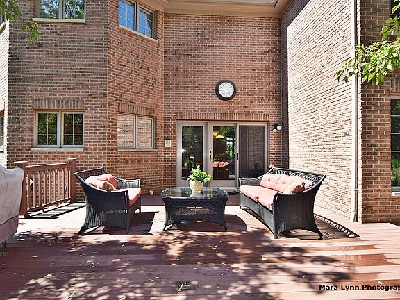 4th image of 4401 Royal Fox Dr