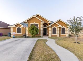 2011 Lucino Loop, Eagle Pass, TX 78852