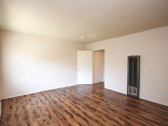 3rd image of 695 E Villa St APT 3