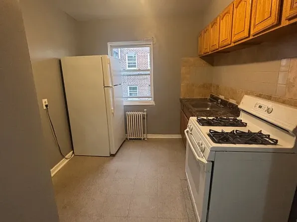 60 Crawford St APT 6, Newark, NJ 07102