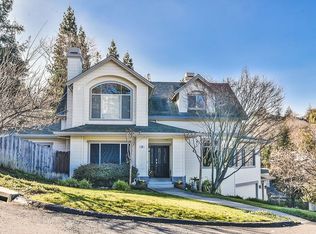 11 Royal Glen Ct, Walnut Creek, CA 94595