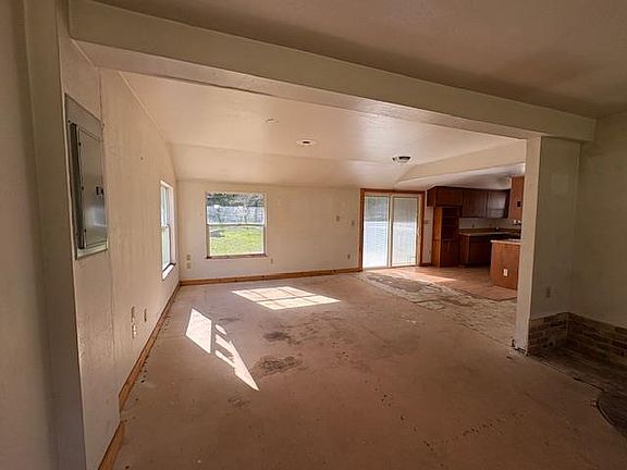 5th image of 2800 Upper Dorray Rd