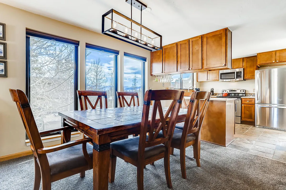 Building Photo - 91 Sauterne Ln