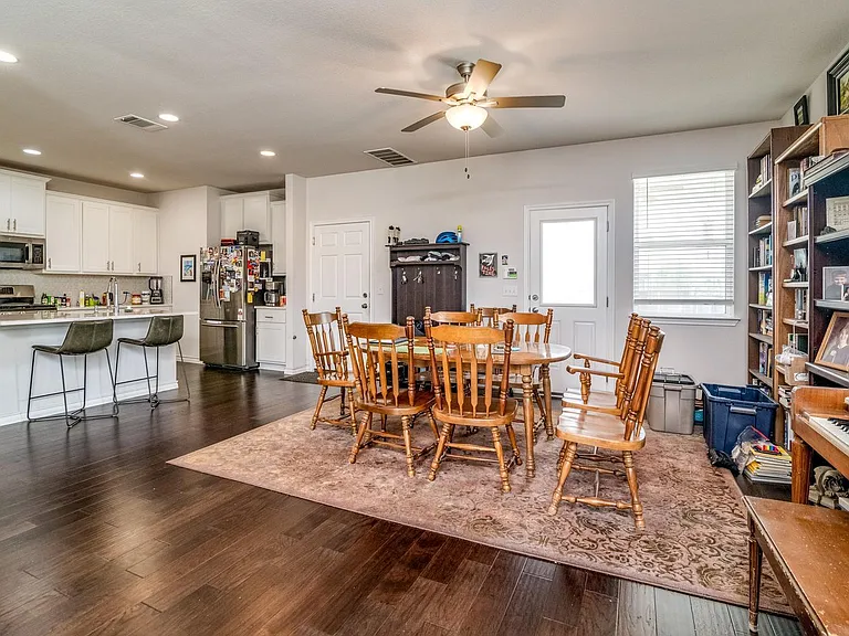 5300 Mulberry Grove Ln — Photo 3