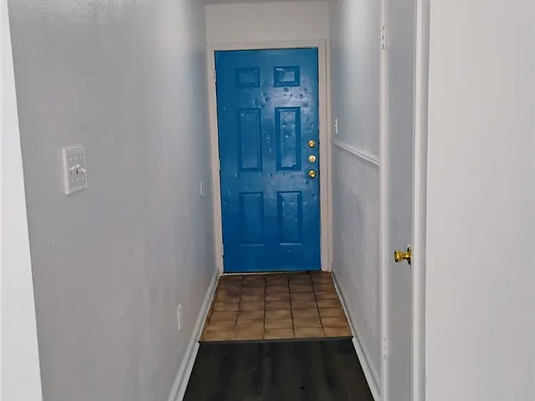 209 Orchard St — Photo 3