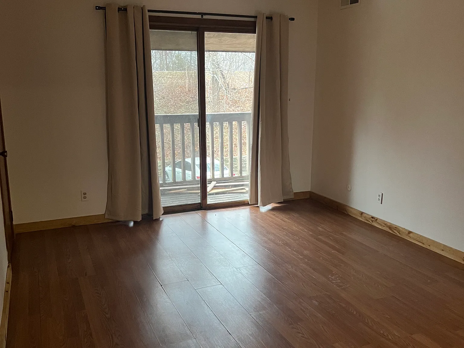 2 bed, 800 sqft, $1,095 — Photo 2