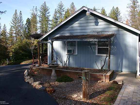 4th image of 14098 Warren Dr