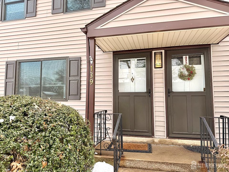 1st image of 139 Newman St #213D