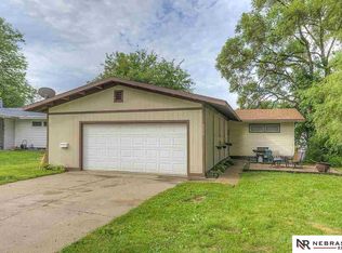 5823 Taylor St, Omaha, NE 68104