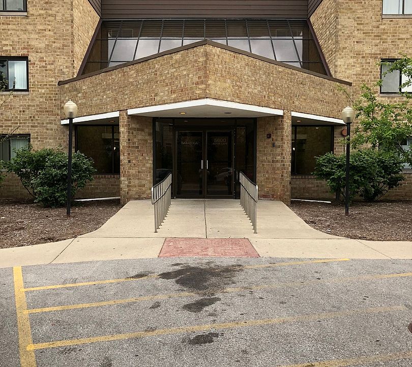 1st image of 5600 Astor Ln APT 122