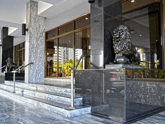 2nd image of 5401 Collins Ave APT 614