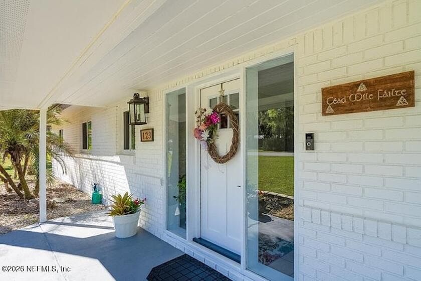 1st image of 123 ESPERANZA GROVE