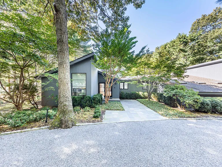 4 Bull Path Close — Photo 6