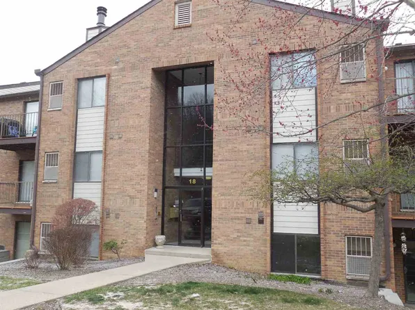 18 Woodland Hills Dr Suite 3, Southgate, KY 41071